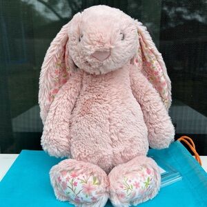 Jellycat Medium blossom bunny Cherry